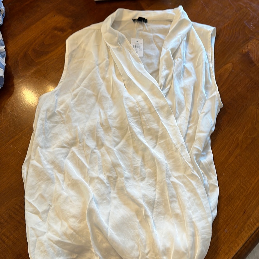 Ann Taylor sleeveless ivory top